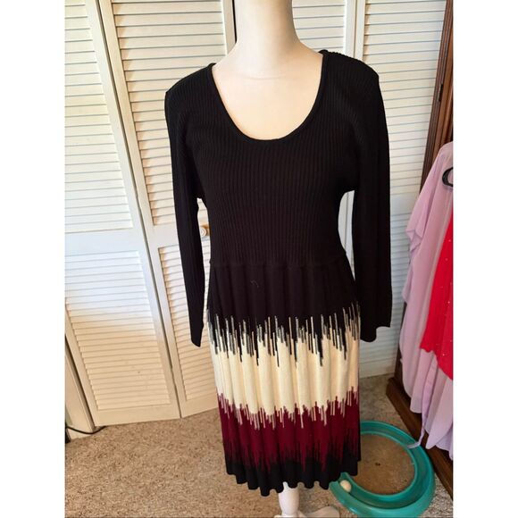 Studio One Womens Sweater Dress, size L, Black, White, and Burgundy - Picture 1 of 7